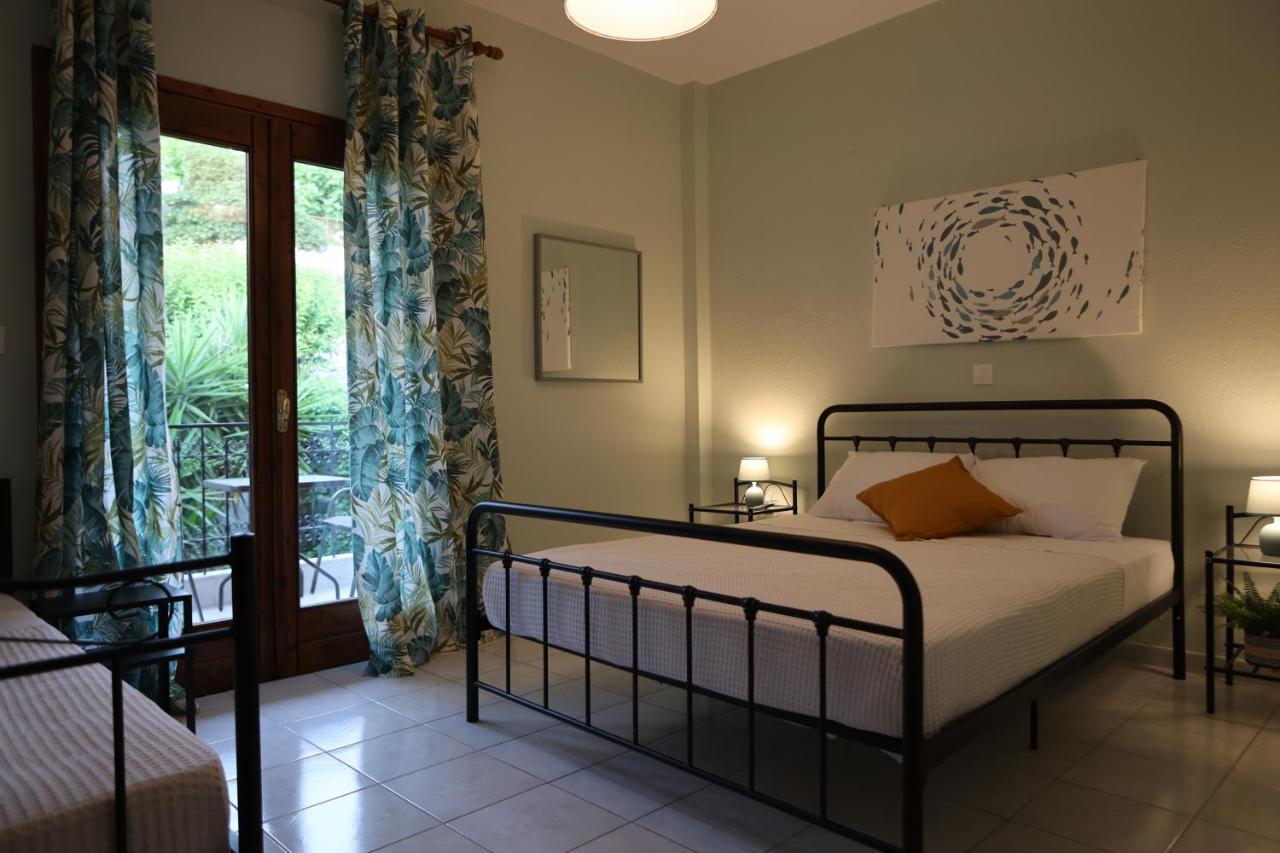 Island Boutique Apartments Пиргадикия Экстерьер фото