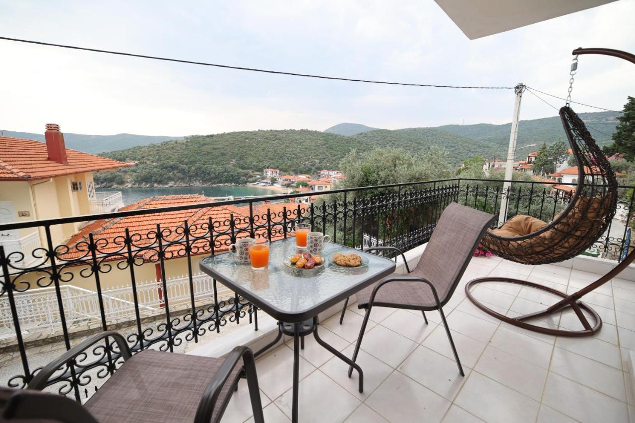Island Boutique Apartments Пиргадикия Экстерьер фото