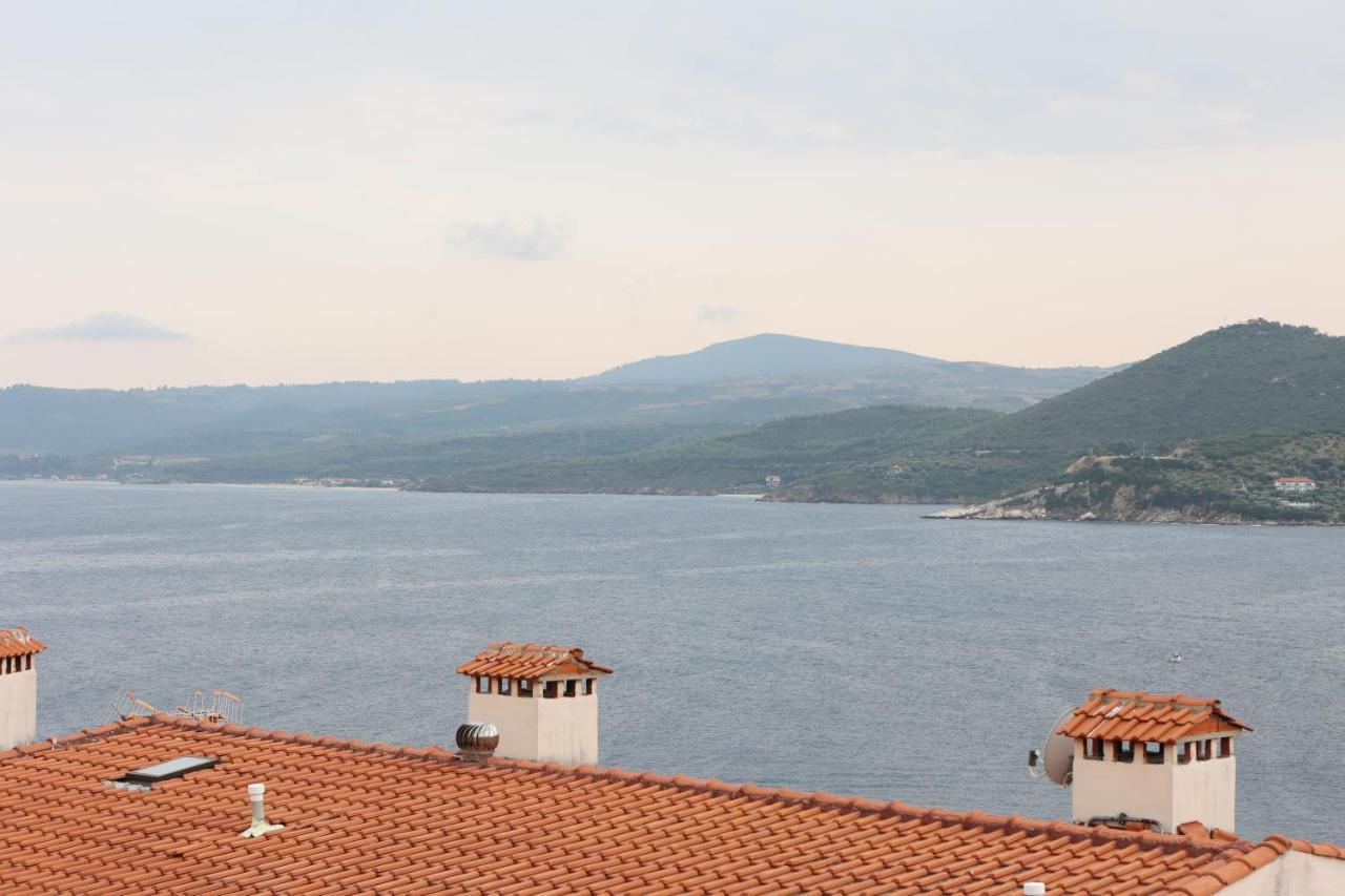 Island Boutique Apartments Пиргадикия Экстерьер фото